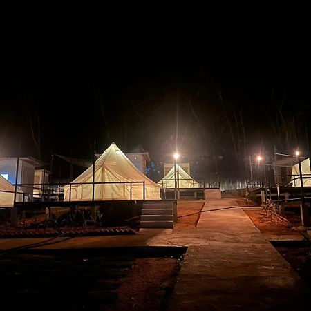 Dnamie Glamping - Lux Tent Pulau Perhentian Kecil エクステリア 写真